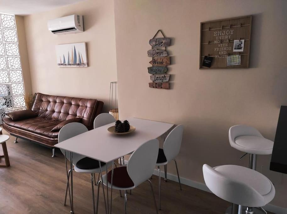 Estudio Centrico En Torremolinos Eksteriør billede